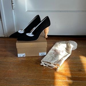 NIB Charlotte Stone furniture heels